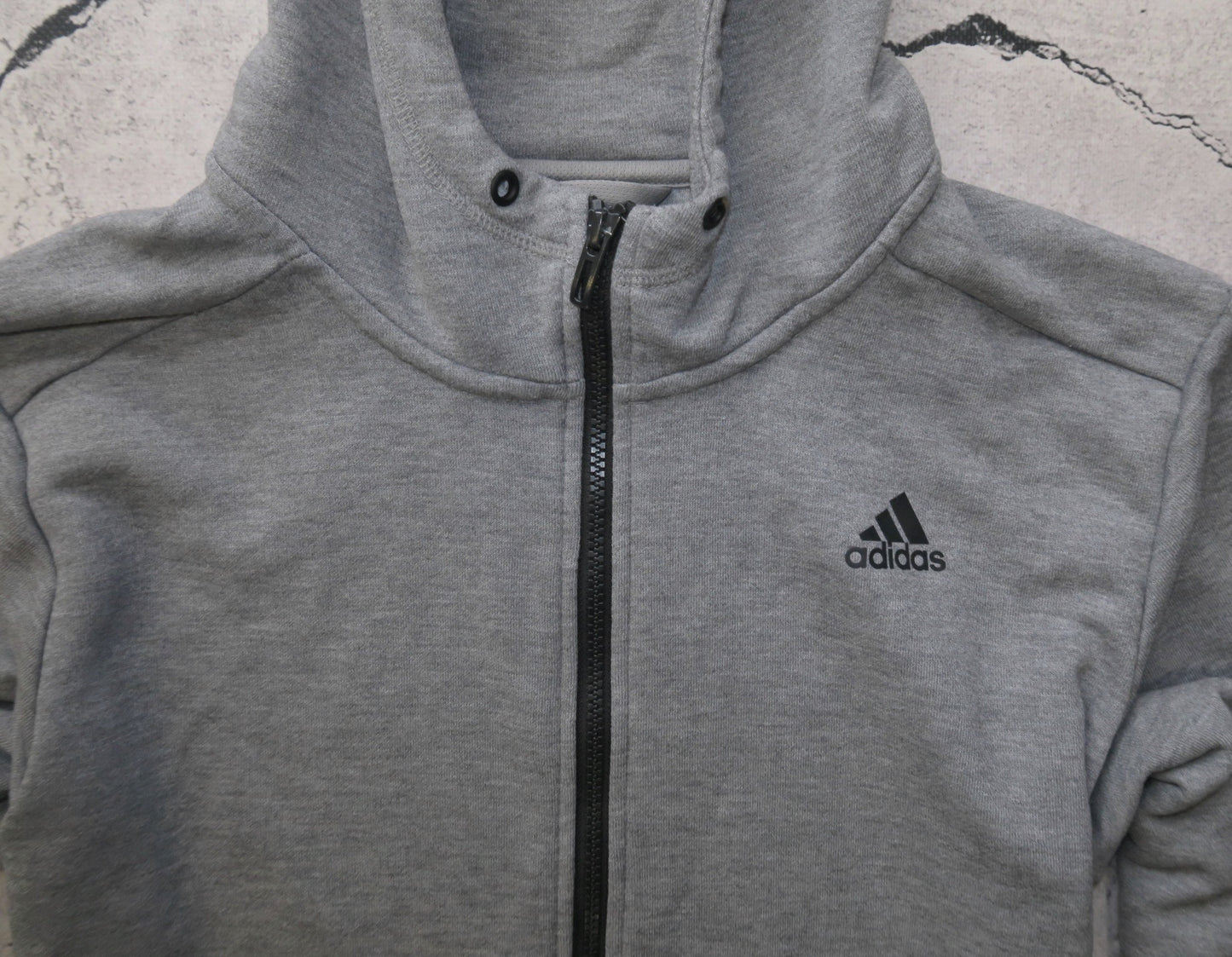 Adidas bluza na zamek L