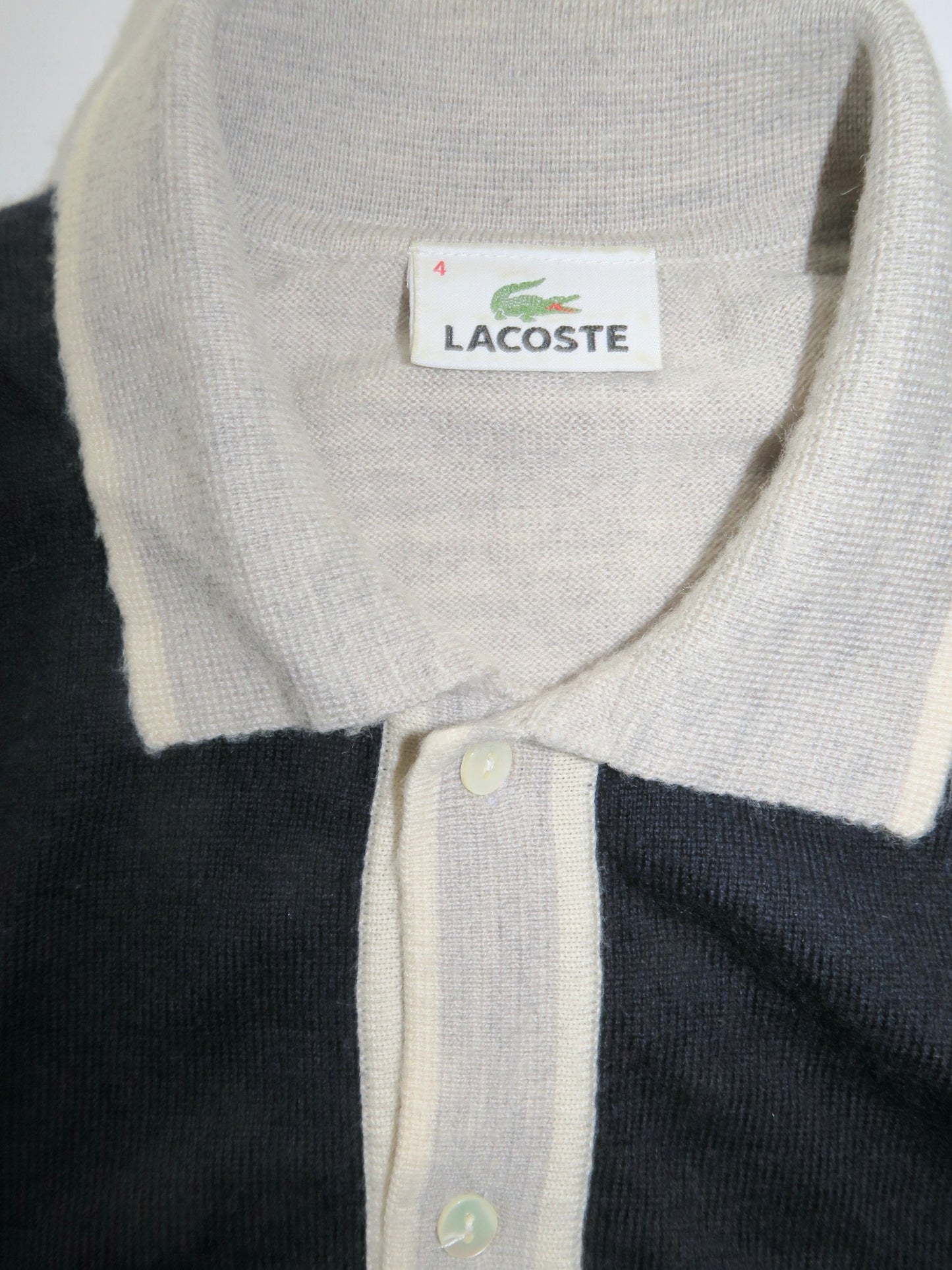 Lacoste sweter wełniany z kołnierzykiem M