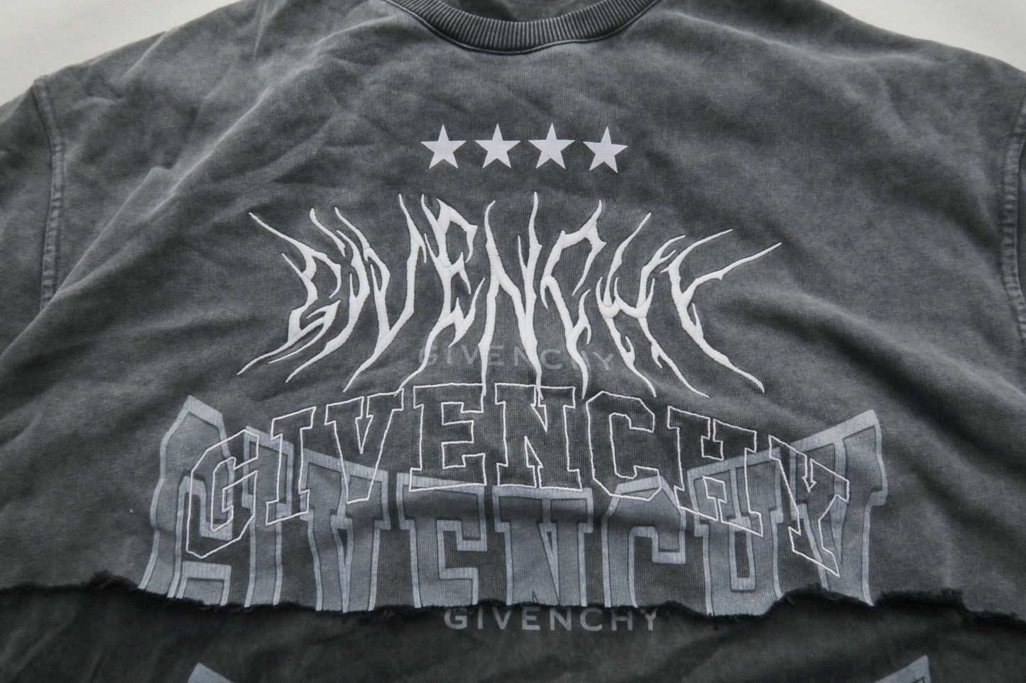 Givenchy dwuwarstwowy t-shirt z kominiarką M washed