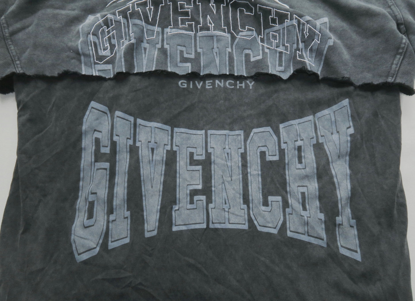 Givenchy dwuwarstwowy t-shirt z kominiarką M washed